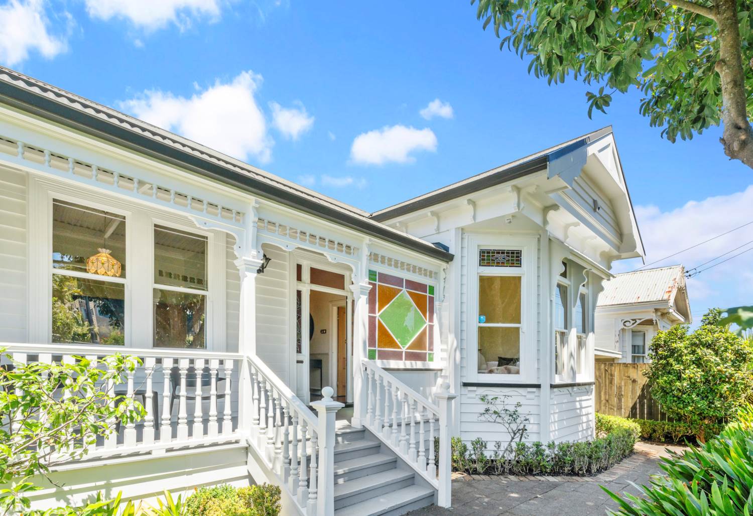 Stunning Mt Eden Charm – Timeless Villa – ID 26MTEDEN Cover Image